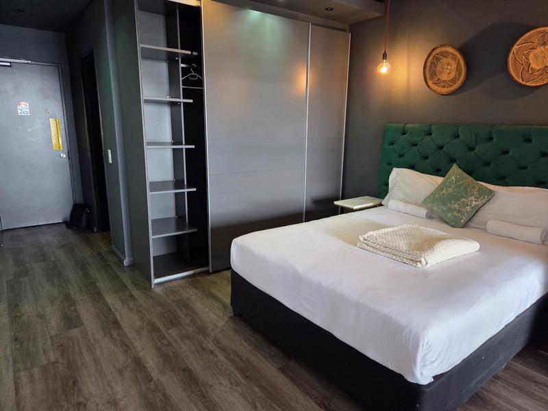 1 Bedroom Property for Sale in Woodstock Western Cape